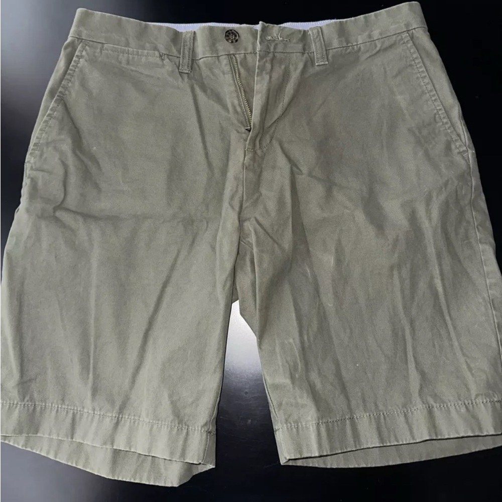 Tommy Hilfiger Chino Shorts Size 31 Green